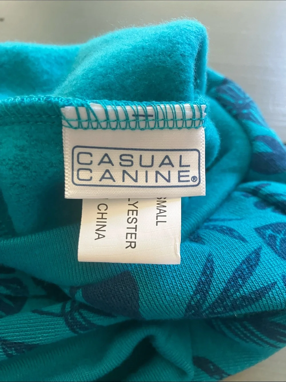 CASUAL CANINE Teal & Navy Hawaiian Breeze Tropical Hoodie Small Dog NWT